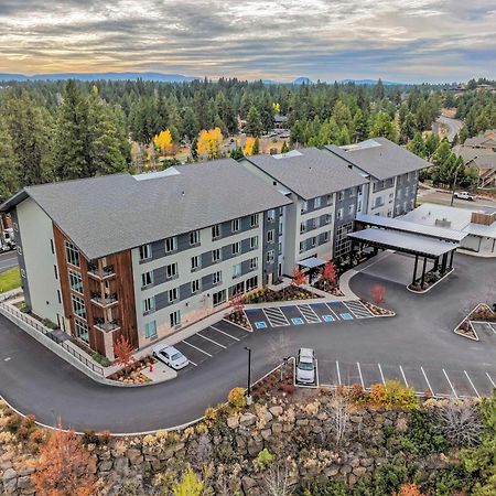 Best Western Premier Peppertree Inn at Bend Exterior foto